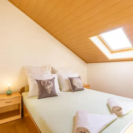 Marva Stylish Mediterranean Accomodation With Beautiful View Zubovici Room photo