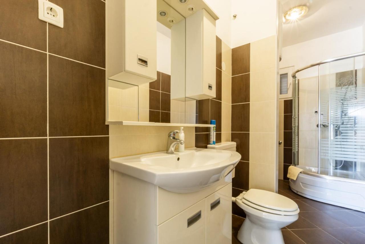 Apartment Marva Stylish Mediterranean With Beautiful View Zubovici